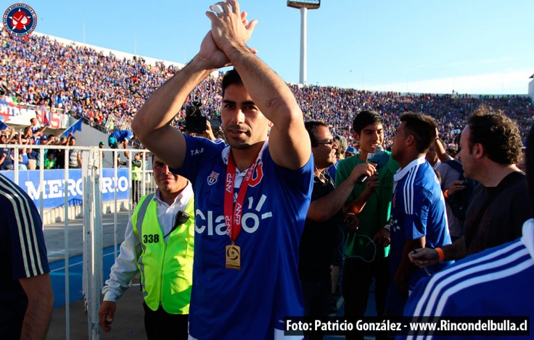 La «Roja» se tiñe de Azul