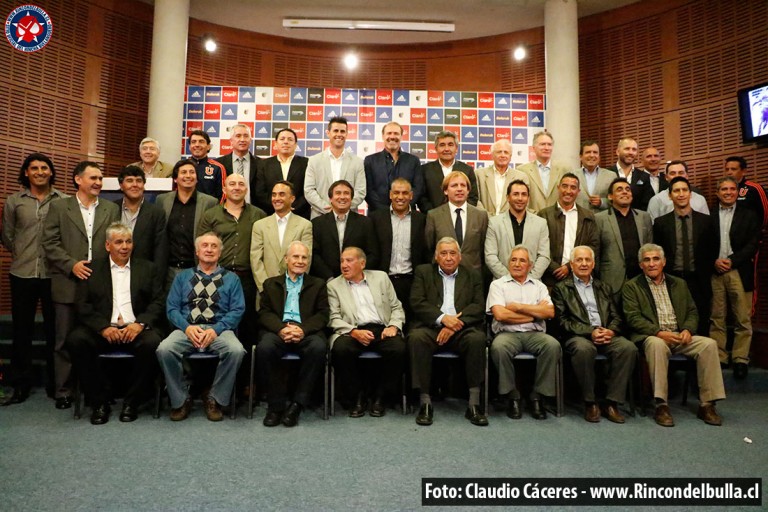 Ídolos azules jugarán partido preliminar