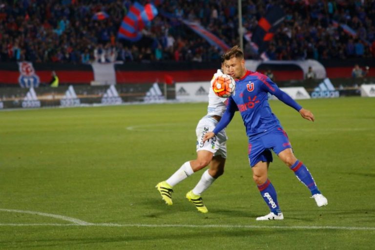 «La Gata» regala alegrías tambien fuera de la cancha