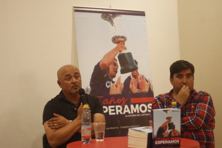 Luis Musrri lanzó su libro «25 Años Esperamos»
