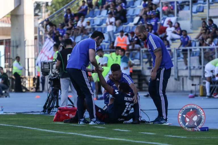 Con cinco bajas: La “U” prepara su reestreno en el torneo nacional