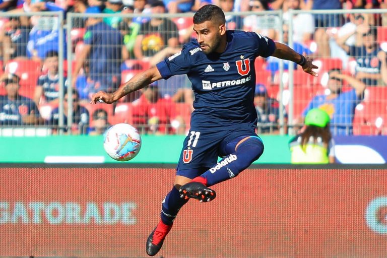 Jonathan Zacaría dejará ser jugador de la «U»