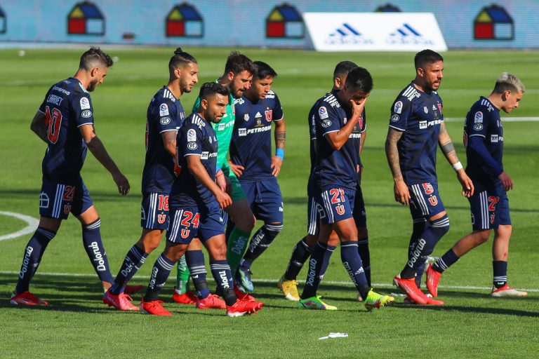 Una desaparecida «U» cae en el Superclásico