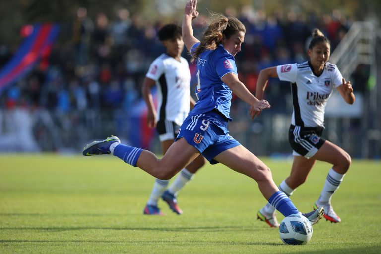 Las Leonas tendrán que jugar en Pudahuel tras sanción al CDA